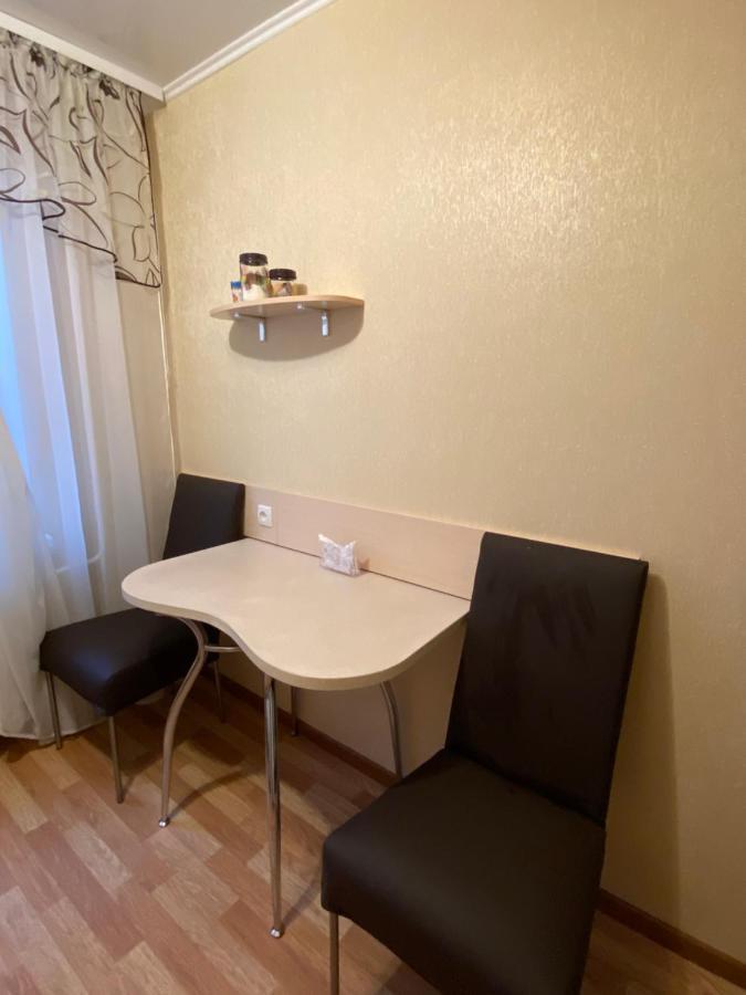 2 Комнатная Квартира, До 6 Спальных Мест ครือวอยร็อก ภายนอก รูปภาพ